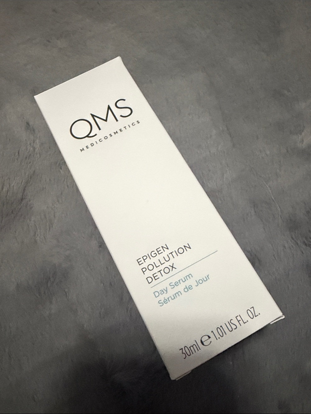 QMS Medicosmetics Epigen Pollution Detox Day Serum - White